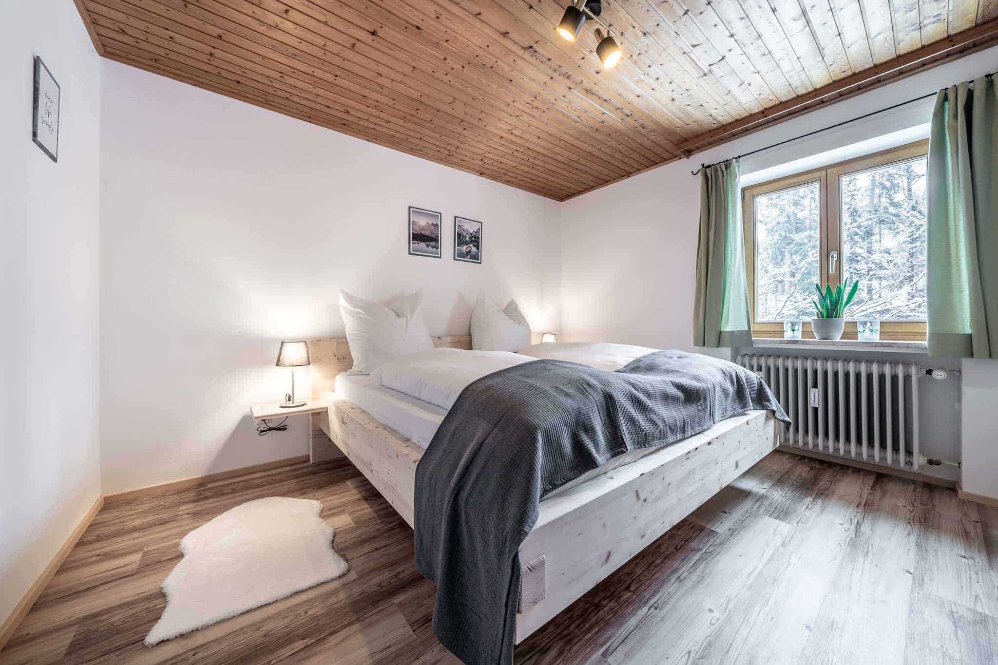 Ferienwohnung-Lenggries-Bett